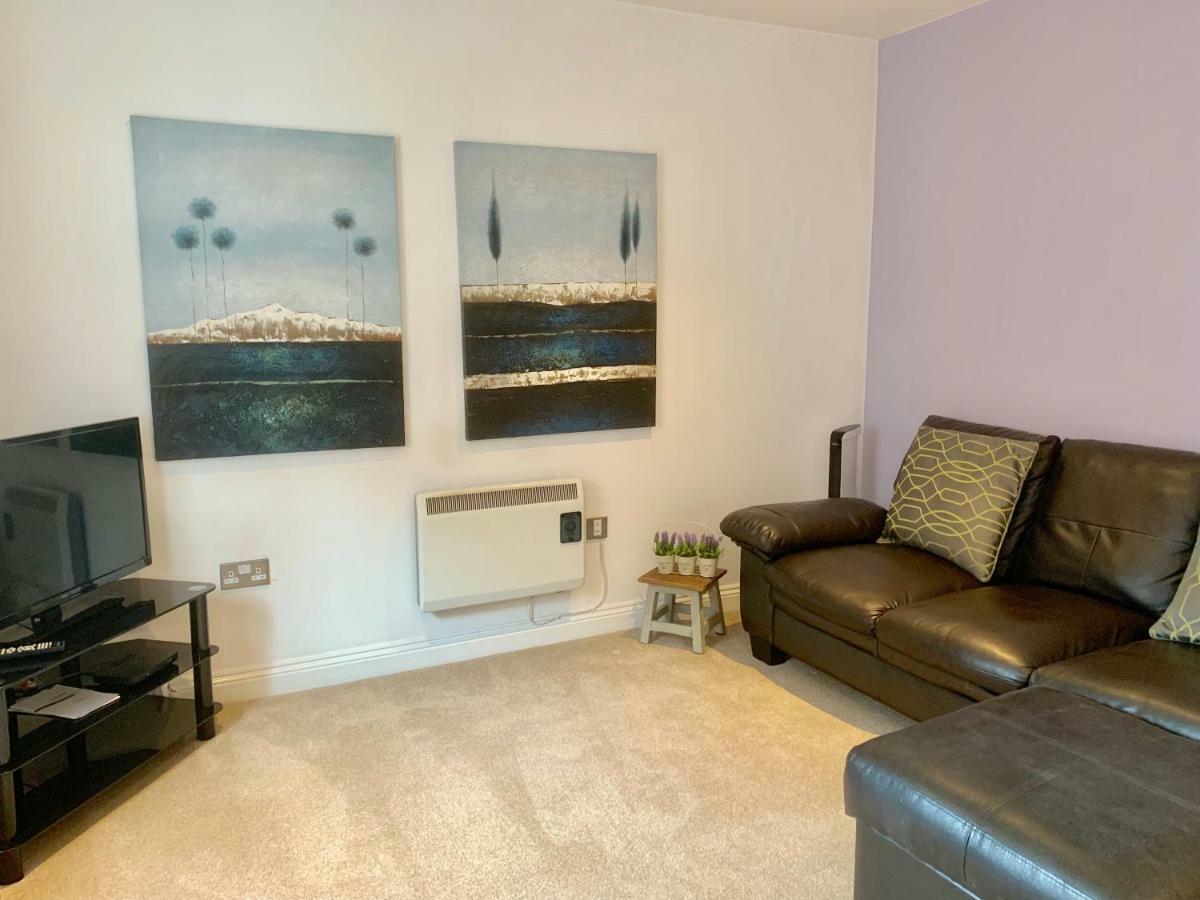 Apartamento Lahnstein Court Kettering Exterior foto