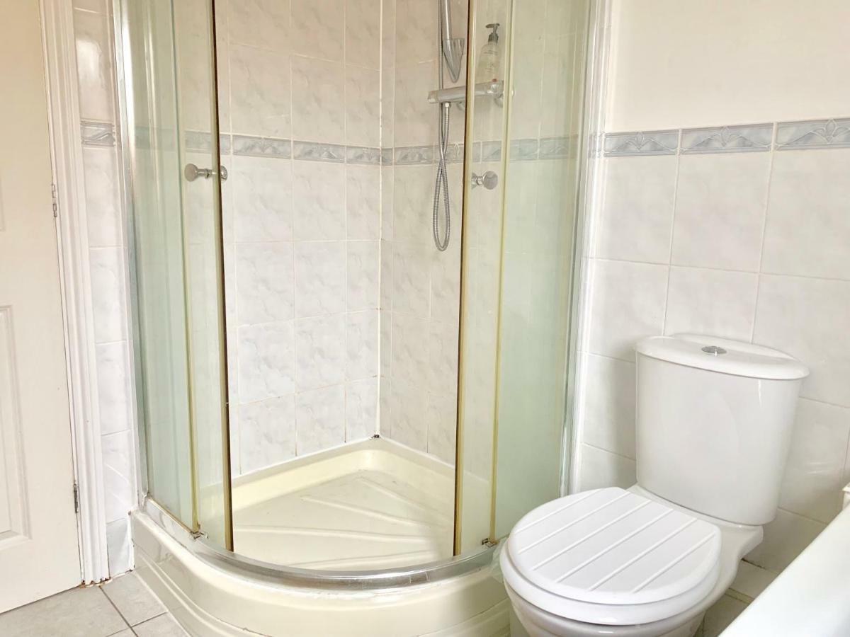 Apartamento Lahnstein Court Kettering Exterior foto